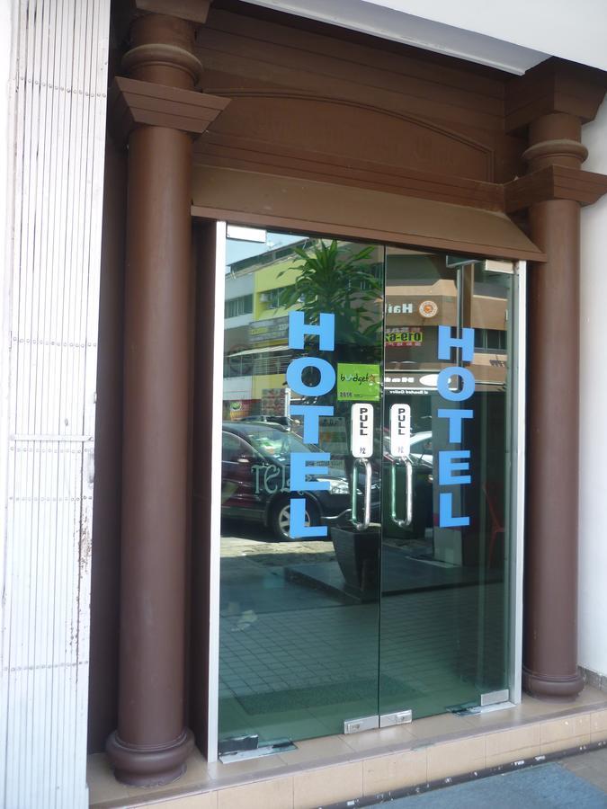 Best One Hotel Malacca Exterior photo